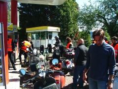DSCF9907.JPG