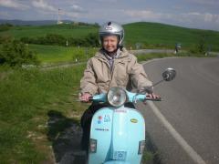 in-vespa-3.JPG