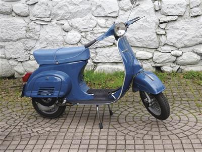 1976-vespa-125-et3-blu-jeans-c-446056.jpg.71894110b34d0744307c2f23a7e0d11d.jpg